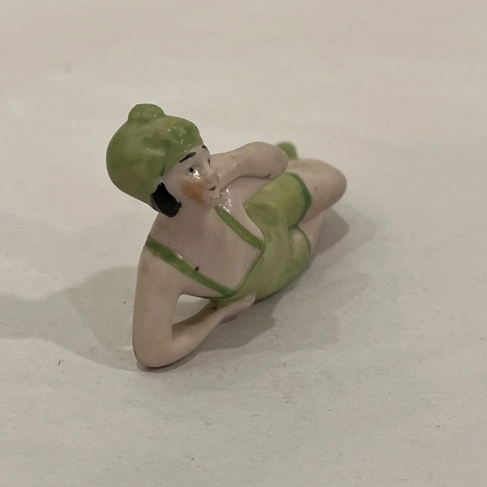 Antique German Art Deco Bisque Bathing Beauty Green Suit Cap Laying Germany 5684